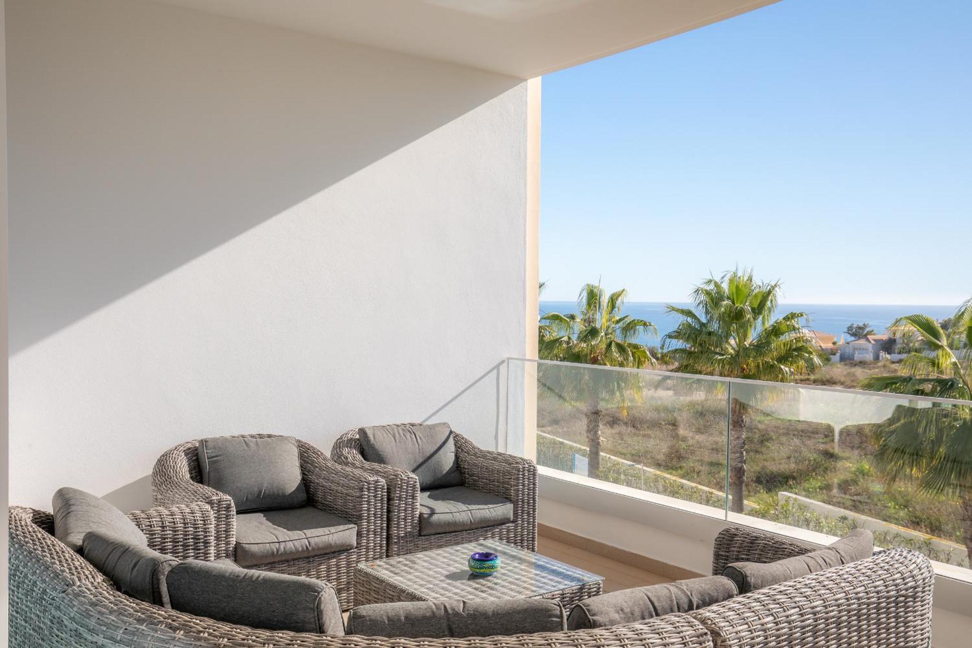 Casa Lilou - Luxury Oceanview Penthouse * Lagos